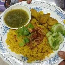 ไดหนับข้าวหมกไก่-น้ำคอก