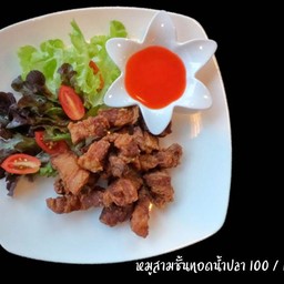 หมูสามชั้นทอดน้ำปลา