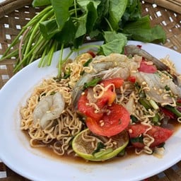 ตำมาม่ากุ้งสด