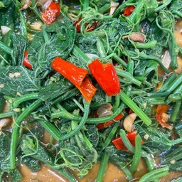 ผัดฟักแม้ว