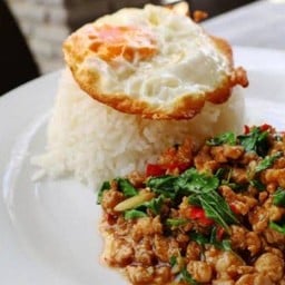 อาหารตามสั่ง@เจ๊อ้อย หลังโรงพัก