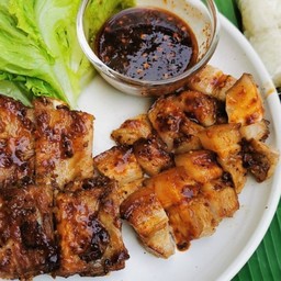 ข้าวเหนียวหมูย่าง - เจ๊เจียว