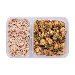 ไก่ผัดกระเทียมพริกไทย (327kcal)