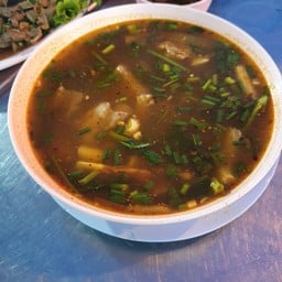 ต้มแซ่บเปรี้ยวเผ็ดกำลังดี ซี่โครงนุ่มดี