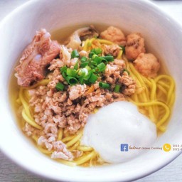 บะหมี่หมูแน่นน้ำใส+ไข่ลวก