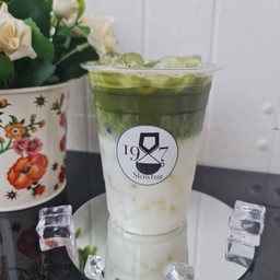 Green tea latte (มัทฉะลาเต้)