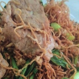 ผัดซีอิ้วหมี่กรอบ