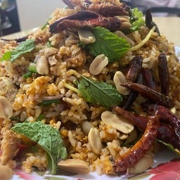 ข้าวผัดปู ยำ ข้าวต้ม ต้มยำ อาหารไทยอร่อย ฮาลาลfood บางบัวทอง