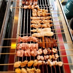 🦖เหลาหล่า หม่าล่า at หน้าศาลเจ้าแม่ทับทิม