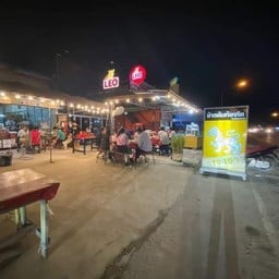 พัชรุ่งเรือง (ร้านอาหารบ้านกรด) ตรงข้ามDIYตลาดดำรัส
