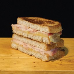 แซนวิชกริลล์ชีส