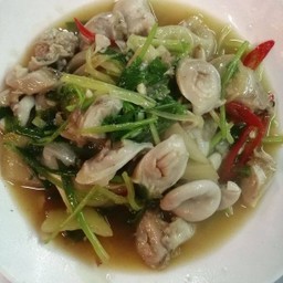 ไส้ตันผัดเกี้ยมฉ่าย