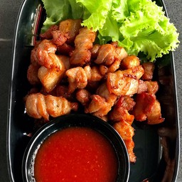 หมูทอดน้ำปลา