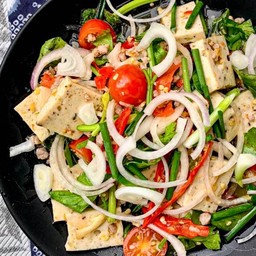 ยำหมูยอ