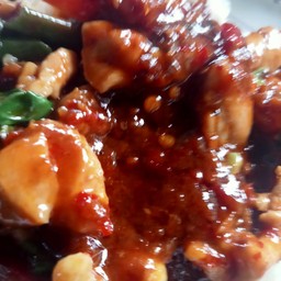 ผัดพริกเผาไก่(กับข้าว)