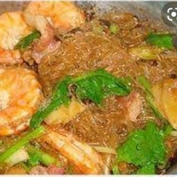 กุ้งอบวุ้นเส้น