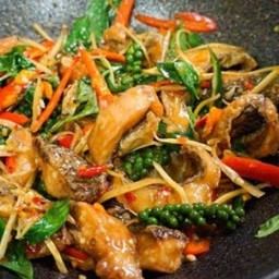 ปลาช่อนผัดฉ่า