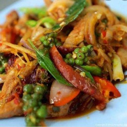 หมูป่าผัดฉ่า