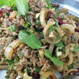 บ้านลาภปลาทับทิม