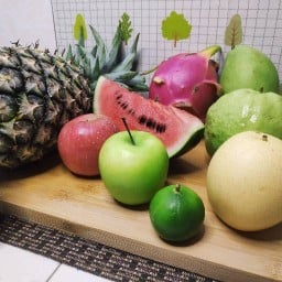 น้ำปลาหวาน ผลไม้สด (กะเพรา&ไข่เจียว) ม.เกษตรศรีราชา