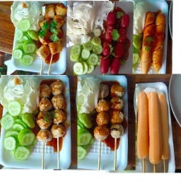 พลอยใส ลูกชิ้นทอด & ปลาหมึกย่าง&  น้ำจิ้มยืนกินสูตรยวนโบราณ 6395 ไม่มี