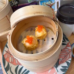 Aora Cafe Sutthisarn  ออร่า คาเฟ่