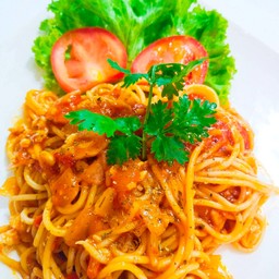 สปาเก็ตตี้ซอสมะเขือเทศไก่