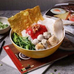 ก๋วยเตี๋ยวเย็นตาโฟ