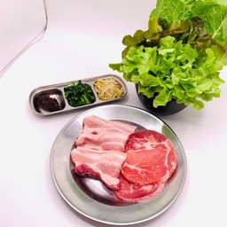 ชุดหมูย่างเกาหลี