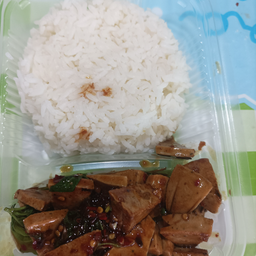 กะเพราหมูยอ