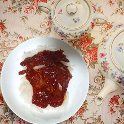 ข้าวเหนียวหมูหวานแผ่น