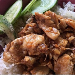 ข้าวกระเทียม