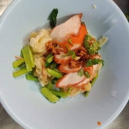 ชายสี่ บะหมี่เกี๊ยว (เลี่ยงเมืองปากเกร็ด37)