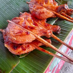 ป้ายุพิน ส้มตำหน้า ตรอ.