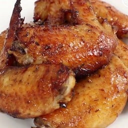 ปีกไก่ย่่าง 4 ชิ้น