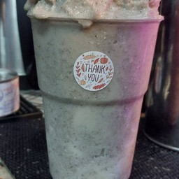 นมหมีปั่นโอริโอ้