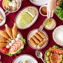 แดงแหนมเนือง(สนามบินน้ำ) สนามบินน้ำ