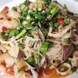 เจ้โอร้อยล้าน ส้มตำ ยำแซ่บ