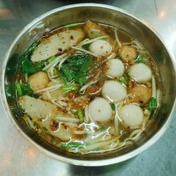 เกาเหลาลูกชิ้นหมู