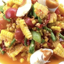 ตำข้าวโพดไข่เค็ม