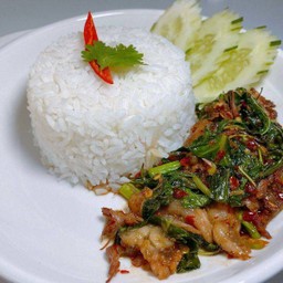 Stir-fried Basil Rice with Pork Leg