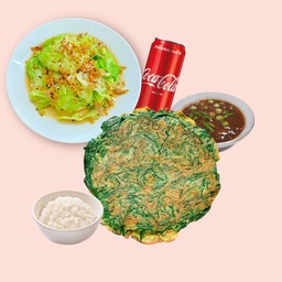 ข้าวไข่เจียวชะอม+น้ำพริก,กะหล่ำปลีผัดน้ำปลา,โค้ก