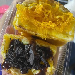 ปังปิ้งใส้ทะลักโอรีโอ้