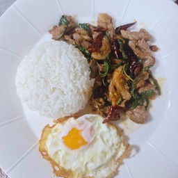 กะเพราเนื้อพริกแห้ง บางใหญ่เก่า