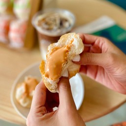 ขนมปังสังขยา