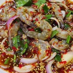 เป้ยเป้ย ตำ-ยำ Peypey Tum-Yum