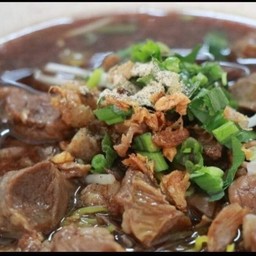 พิมพร ก๋วยเตี๋ยวเนื้อเจ้าเก่า