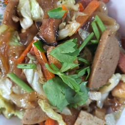 ผัดซีอิ้วระบุเลือกเส้น เส้นใหญ่ เส้นหมี่