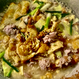 ไข่นำ้ใส่หมูสับ