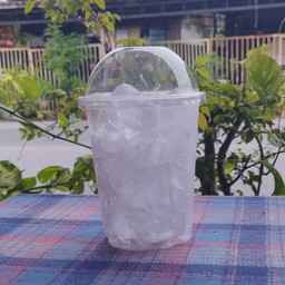 น้ำแข็งแก้วใหญ่